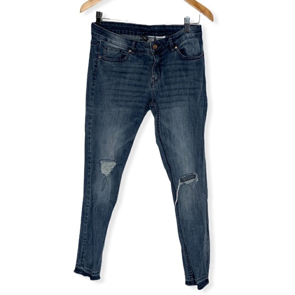 H&M Divided Distressed Jeans